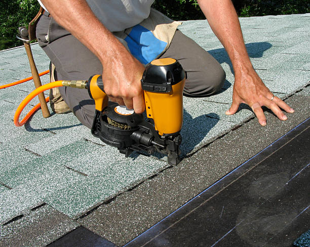 Best Emergency Roof Repair  in Belfast, ME